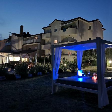 Villa Badi Lovrečica 외부 사진