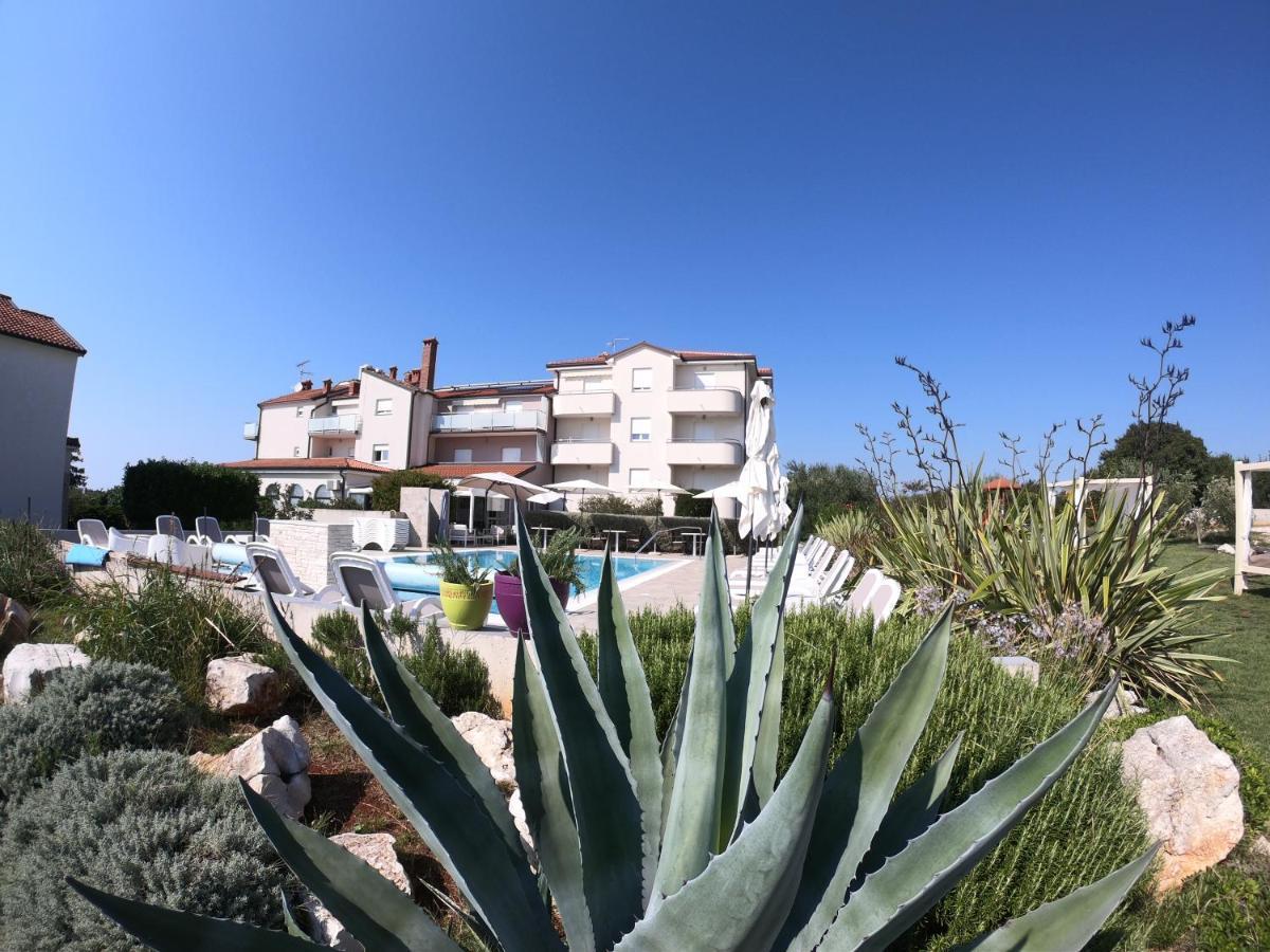 Villa Badi Lovrečica 외부 사진